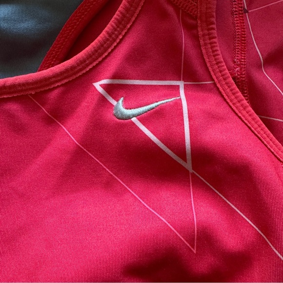 Nike Women"s Dri-Fit Geometric Print Tank Top Built In Bra Size S - Picture 7 of 11